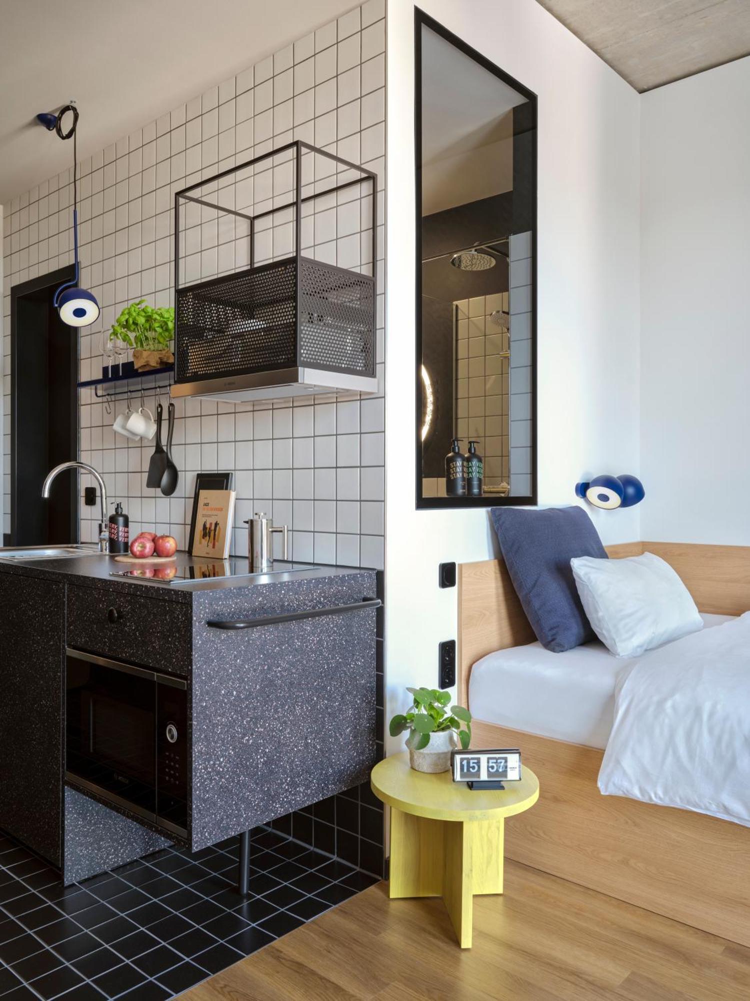 Stayery Guetersloh Hauptbahnhof ภายนอก รูปภาพ